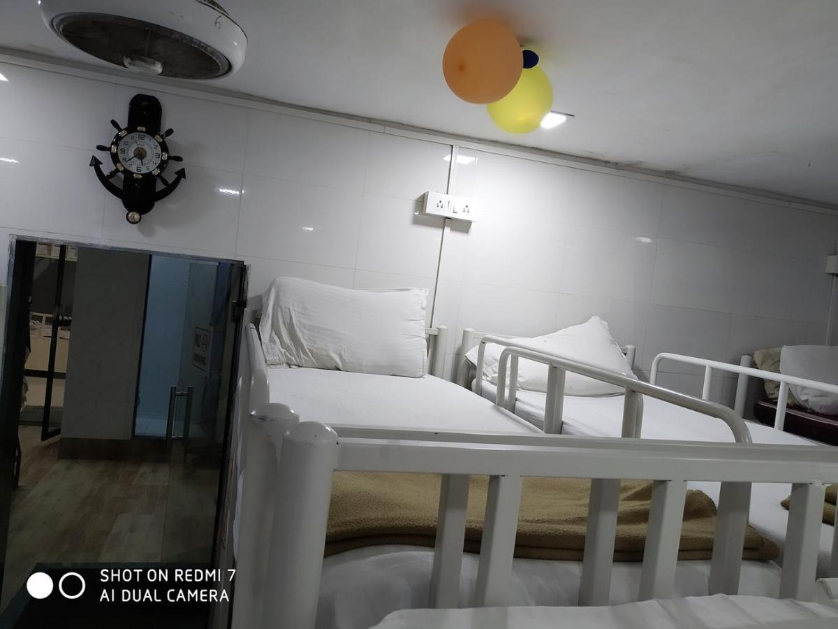 Star Dormitory Bombaj Zewnętrze zdjęcie