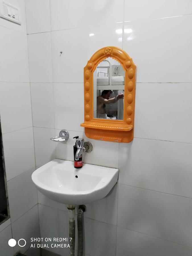 Star Dormitory Bombaj Zewnętrze zdjęcie